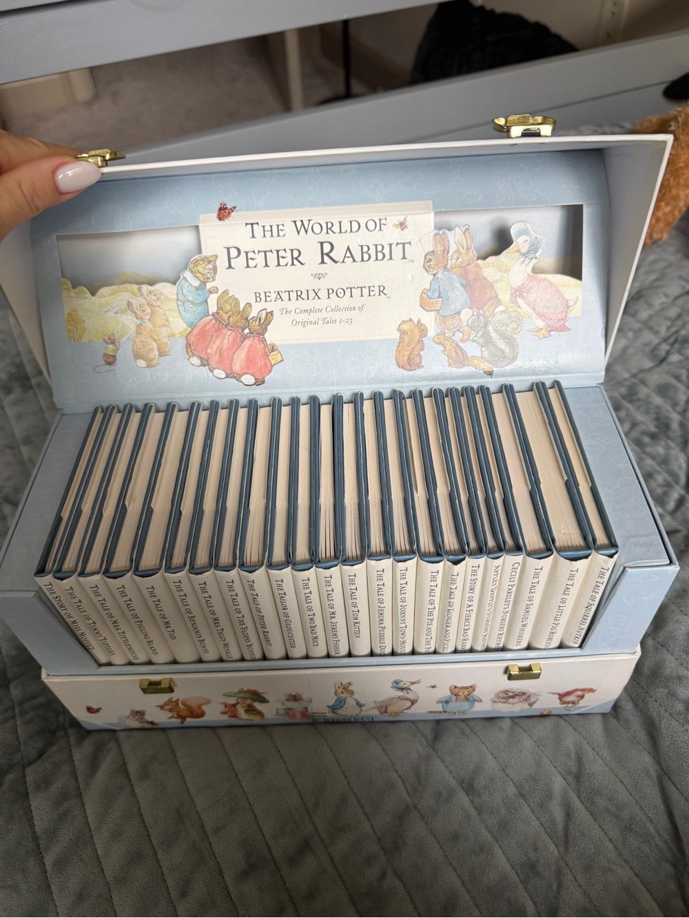 Beatrix Potter Peter Rabbit 23 Book Box Set 2002 - Picture 4 of 7
